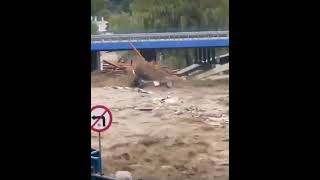 🇵🇱 FLOOD Water just broke into another town in Poland  15 Sep 2024 Powódź Potęga Żywiołu [upl. by Witcher]