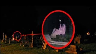 Escalofriante captan a LA LLORONA en un cementerio en la madrugadaLlora en una tumba [upl. by Isawk974]