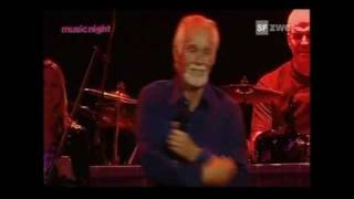 Kenny Rogers  Lucille LIVE [upl. by Andromada]