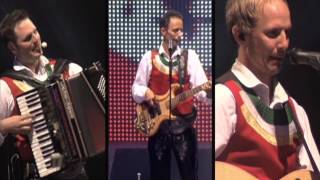 Dem Land Tirol Die Treue Die beste LIVE Version Text [upl. by Louanne937]