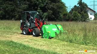 Weidemann Hoflader mit Peruzzo Grassammelmäher [upl. by Pompei]