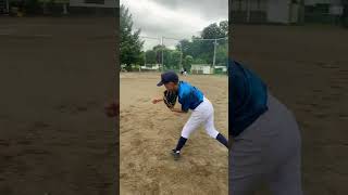 左利きのショートがいる少年野球の雰囲気 baseball shorts funny [upl. by Ahsek]