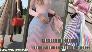 Pleated skirt  on top of the catwalk in 2023fashiontrends fashiontrends2023fashion [upl. by Ymaral]