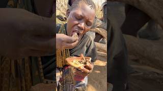 Lunchtime See how Hadzabe women cooks and eat food hadzabetribe villagelife [upl. by Antoinette]