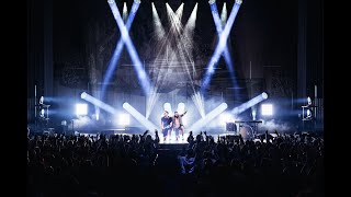 Pizzera amp Jaus  hooligans live in der Wiener Staatsoper [upl. by Nednil]