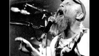 Seasick Steve  Shirly Love [upl. by Ennahtebazile]