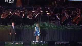 Hayley Westenra amp Russell Watson  Pokarekare Ana live 2009 [upl. by Seyah]