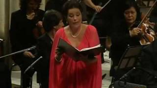 INESSA GALANTE red dress  NATHALIE STUTZMANN  Part 2 of 2 End of 2nd Symph Mahler Info [upl. by Cuhp]