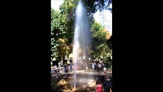 GEYSER  Source intermittente 2013  VALS LES BAINS 07  FRANCE [upl. by Bonnette40]