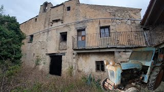 CREÍ QUE SÓLO ERA una CASA en RUINAS  HASTA QUE ENTRAMOS  Lugares Abandonados y URBEX [upl. by Grose]