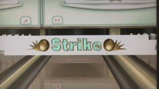 How To Obtain A Strike In Wii Bowling [upl. by Rutherfurd]