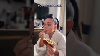 larissa manoela algumas horas antes do desfile da Paris fashion week meme [upl. by Lorre]