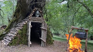 Building Complete And Warm Bushcraft Survival Shelter In The Trunk amp Bushcraft Tree Hut Fireplace [upl. by Jeritah]