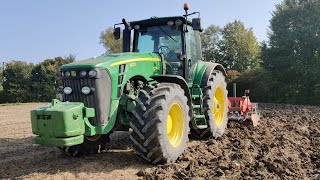 Preparazione terreno  JohnDeere 8230  Ripuntatore 7 ancore Vogel Noot [upl. by Annehsat]