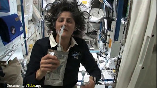 How they Eat Drink and survive in Space ׃ Sunita Williams in The International Space Station [upl. by Dong]