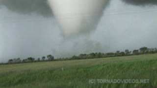 Beautiful Manitoba F3 Tornado Is a Behemoth l 6232007 HD [upl. by Jesus]