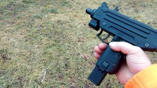 22lr Uzi pistol [upl. by Erusaert]