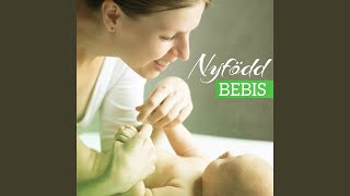 Nyfödd bebis [upl. by Eemia]