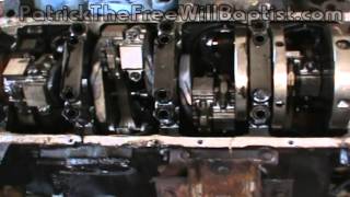 Bottom end of engine tear down 73 PowerStroke Diesel engine F250 F350 [upl. by Newcomer]