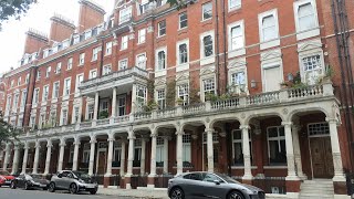 Luxurious Homes of Cadogan Square  London Architecture [upl. by Doowrehs]