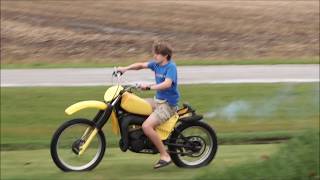 First Ride on the 1977 Yamaha Yz250 Sketchy [upl. by Nivanod798]