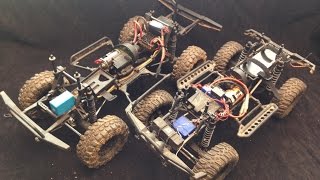 Axial SCX10 vs Vaterra Ascender Chassis Comparison [upl. by Lancey245]