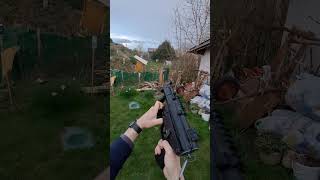 Airsoft mp5k reload [upl. by Retnyw441]