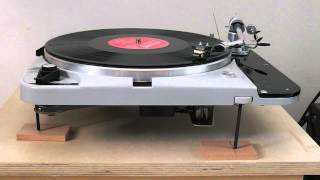 Thorens TD124 w Virtuoso Analogue Homage phonostage [upl. by Hesta]