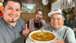 Como Hacer El Mejor Caldo De Pescado Bagre Con Vegetales caldo pescado [upl. by Wina]