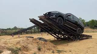 Adhe Khoke ki Gadi sy OffRoading  GLOSTER NEW [upl. by Lemmor987]