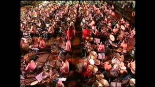 1000 drummers amp The Golden Earring  Radar Love 591992Rotterdam [upl. by Aihseit]