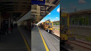 Maintenance Train comes hurtling through Nuneaton Railway Station [upl. by Suanne]