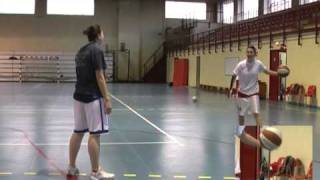 Fundamentos técnicos de baloncesto  El Pase [upl. by Anaik397]