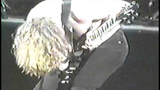 Megadeth  Paranoid Live In St Paul 2000 [upl. by Eenafets]