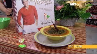 Sopa de Elote con Cacahuate y Espinaca [upl. by Yhtamit]