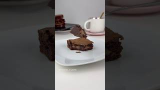 Brownie 3 ingrédients 🍫recette en description 🥰 brownie chocolat recetterapide recettefacile [upl. by Chelsy]