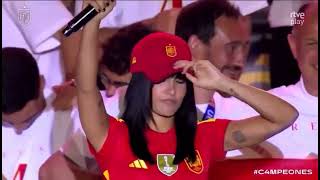 AITANA  MON AMOUR REMIX  CELEBRACIÓN por la 4a VICTORIA de ESPAÑA en la EUROCOPA [upl. by Yahsram]