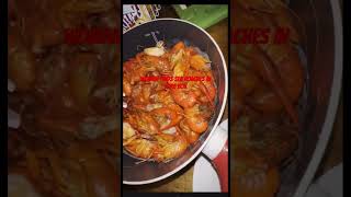 WOMAN FINDS RATS amp ROACHES IN CRAB BOIL DISH  seafood bossmandlow reactionvideo [upl. by Neslund]