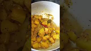 பரங்கிக்காய் பொரியல்  மஞ்சள் பூசணிக்காய் பொரியல்  Parangikkai Poriyal Recipe in Tamil shorts [upl. by Ilellan]