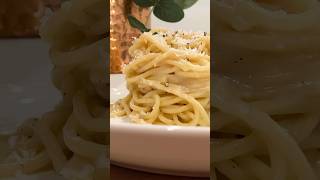 Cacio e Pepe Pasta with Cheese and Pepper pastarecipe easyrecipe 3ingredientrecipes [upl. by Frayda]