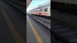 INTERCITY con E414 a FOGGIA shorts [upl. by Scibert538]