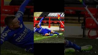 Jamie Vardy kicks the Lgbt flag🥶 vardy thebest trendingshorts fyp football reels [upl. by Ayotan924]