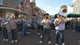 De Feestbende  Cromvoirt Podium A Sneekerdweildag 12de editie 5 oktober 2024 Sneek [upl. by Nocam]