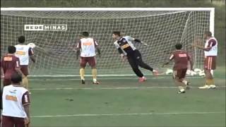 Ronaldinho  Freestyle At Training  20132014  Atletico MG NEW [upl. by Sven]