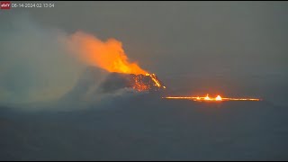 Jun 13 2024 Lava splashing in south lava lake at Sundhnuksgigar eruption Iceland [upl. by Ayardna]