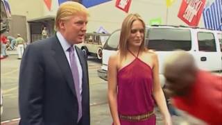 Futbolista Golpea A Donald Trump Enojado por que gano las elecciones [upl. by Arutak866]