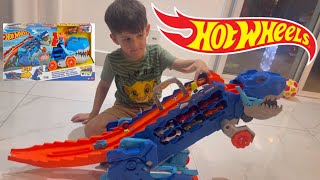 Hot Wheels ULTIMATE TREX TRANSPORTER [upl. by Niwde539]