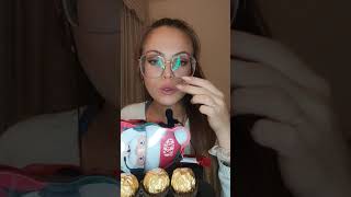 comiendo chocolate ASMR [upl. by Terrej]