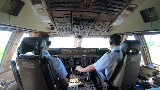 TAKEOFF OF BOEING 747400 COCKPIT VIEW [upl. by Lehcor]