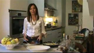 Fior di Cuoca  quotIl Cous Cous alla Bolognesequot Rapporto intimo video ricetta [upl. by Ymot]